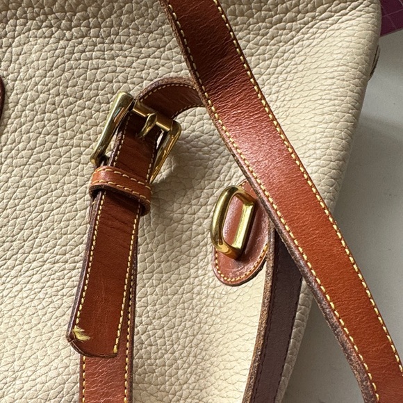 Vintage Dooney & Bourke Leather Shoulder Bag - Picture 8 of 13